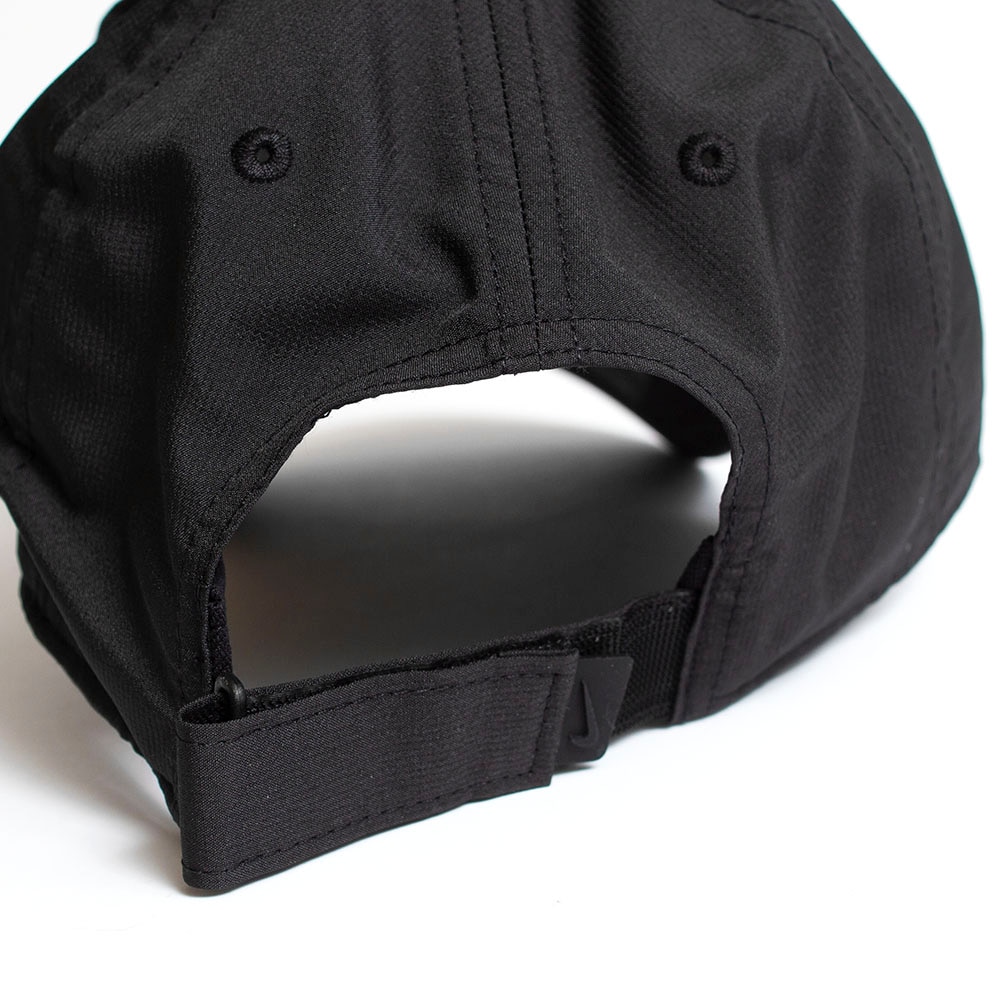 black nike adjustable hat