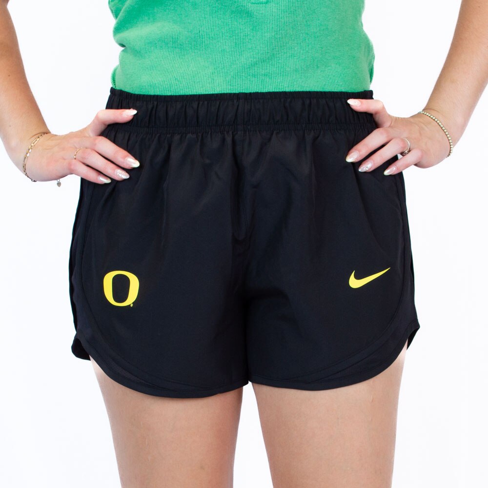 nike dress shorts Short Women's Gray Used 4 SHOR-032670 Cut to land above the knees Nike Big Girls' Pro Fleece